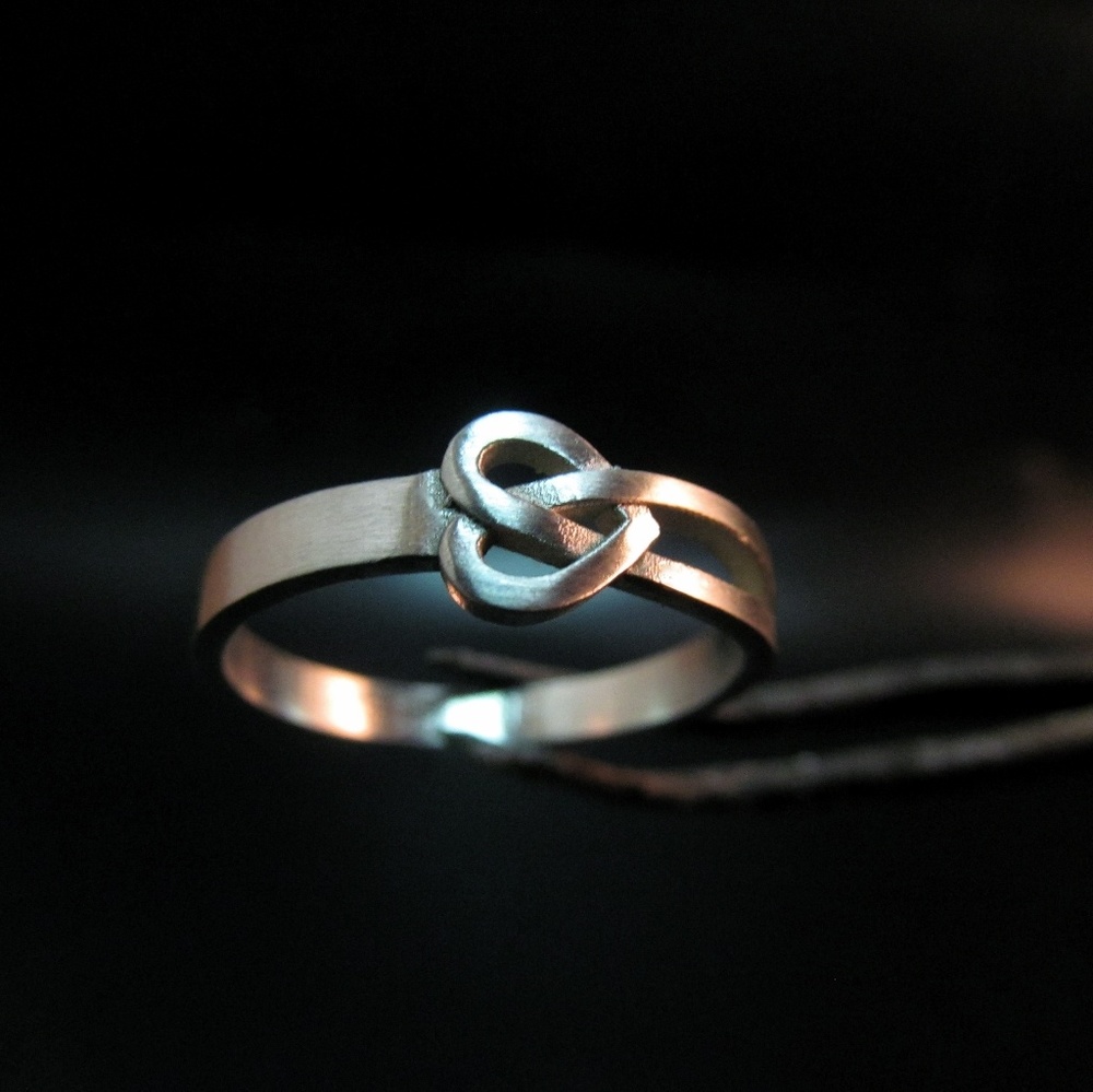 Wedding ring | Irish Inspired | 14K solid white Gold | Unisex wedding band